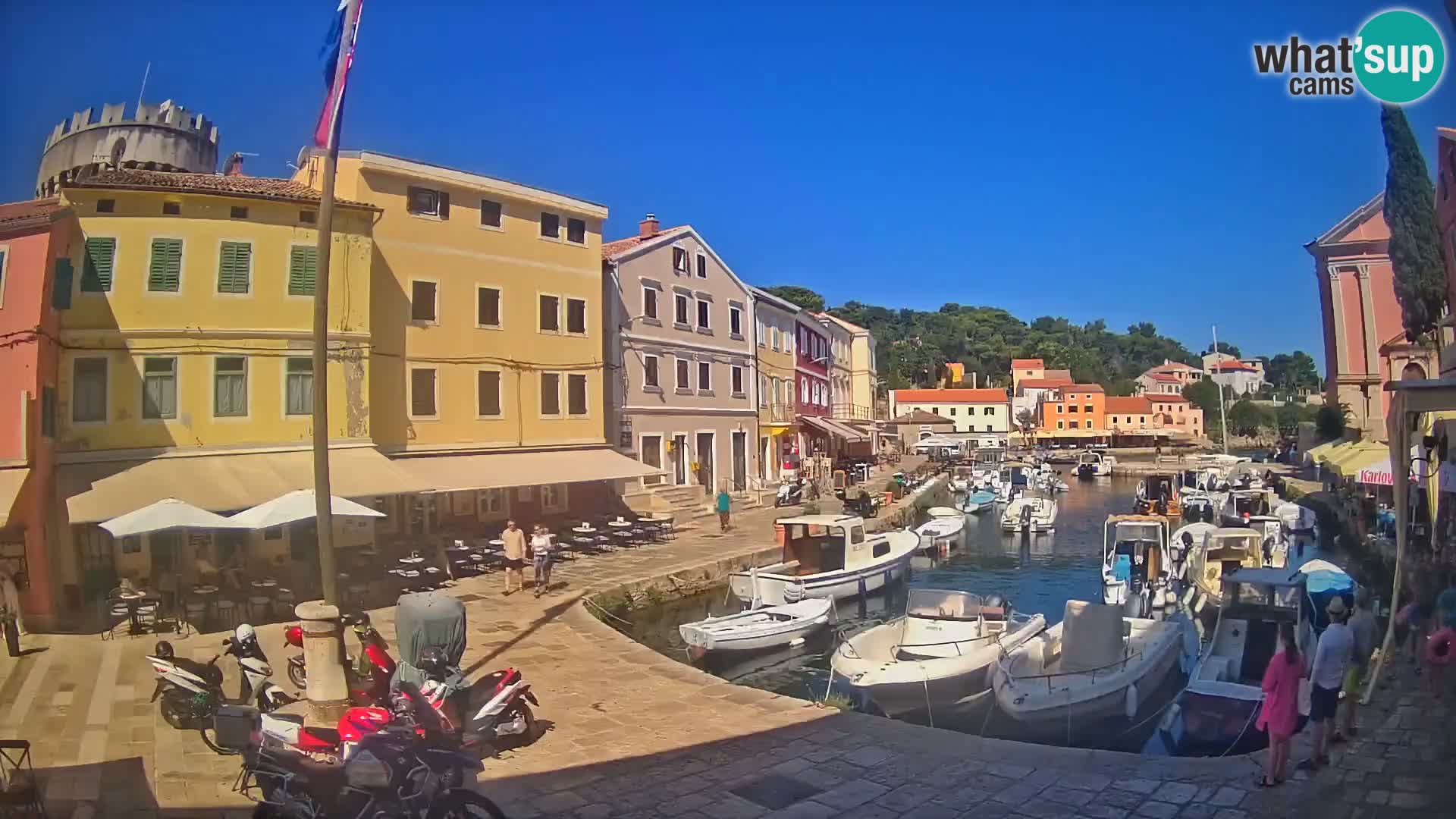 Webcam Live – The harbor of Veli Lošinj