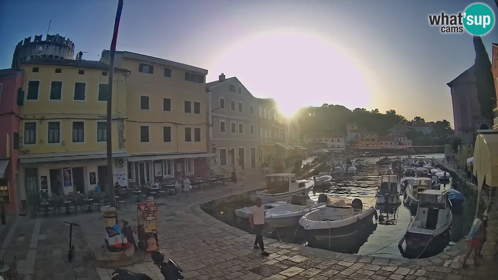 Webcam Live – The harbor of Veli Lošinj