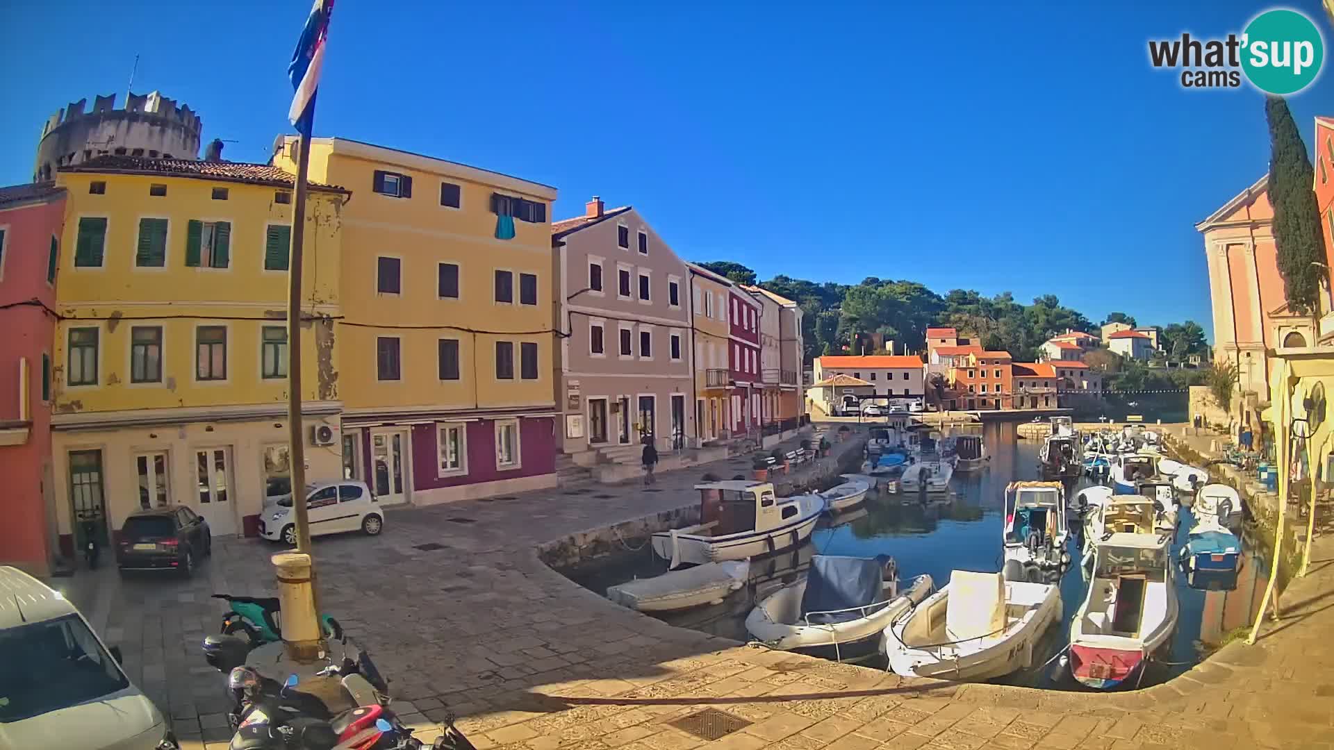 Webcam Live – The harbor of Veli Lošinj
