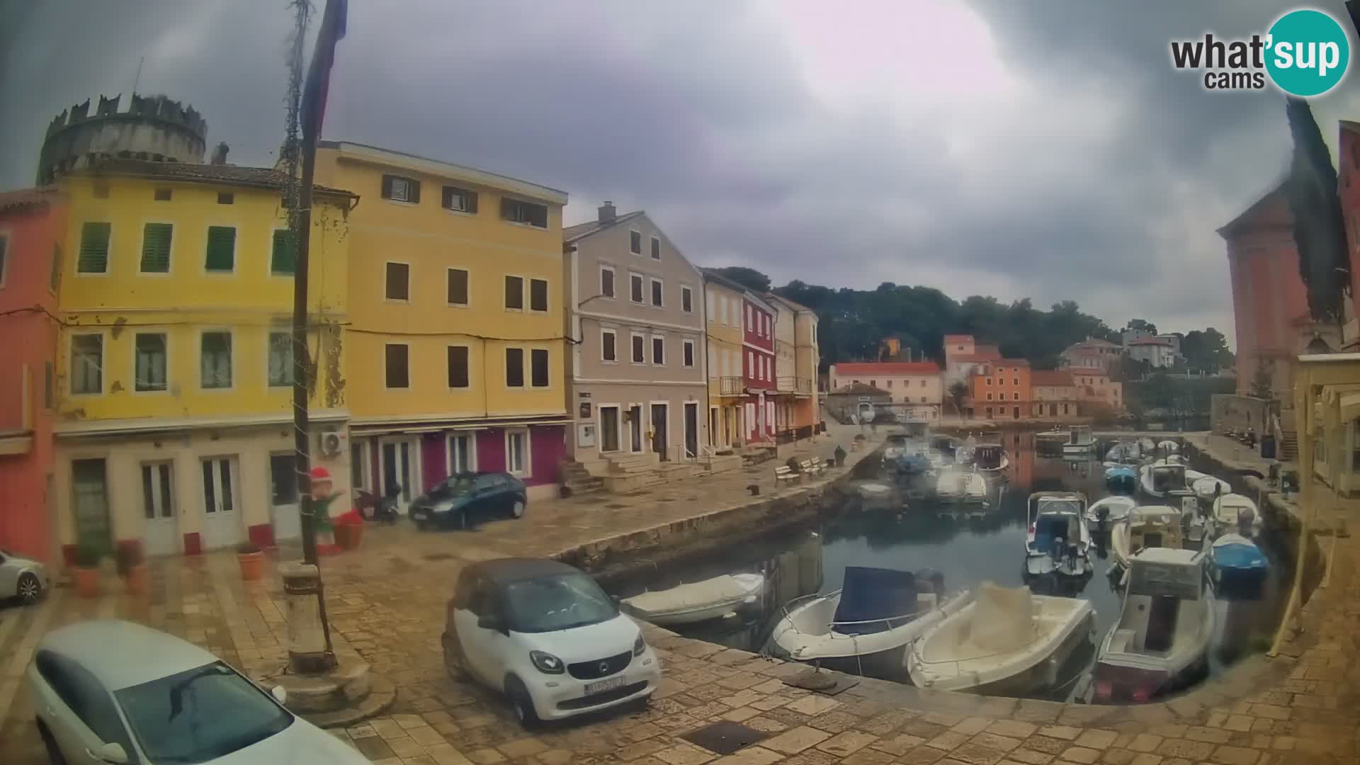 Webcam Live – The harbor of Veli Lošinj