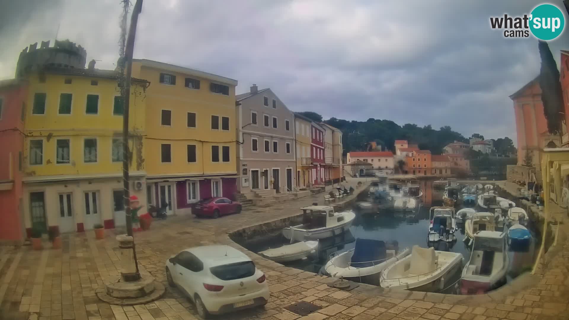 Webcam Live – The harbor of Veli Lošinj