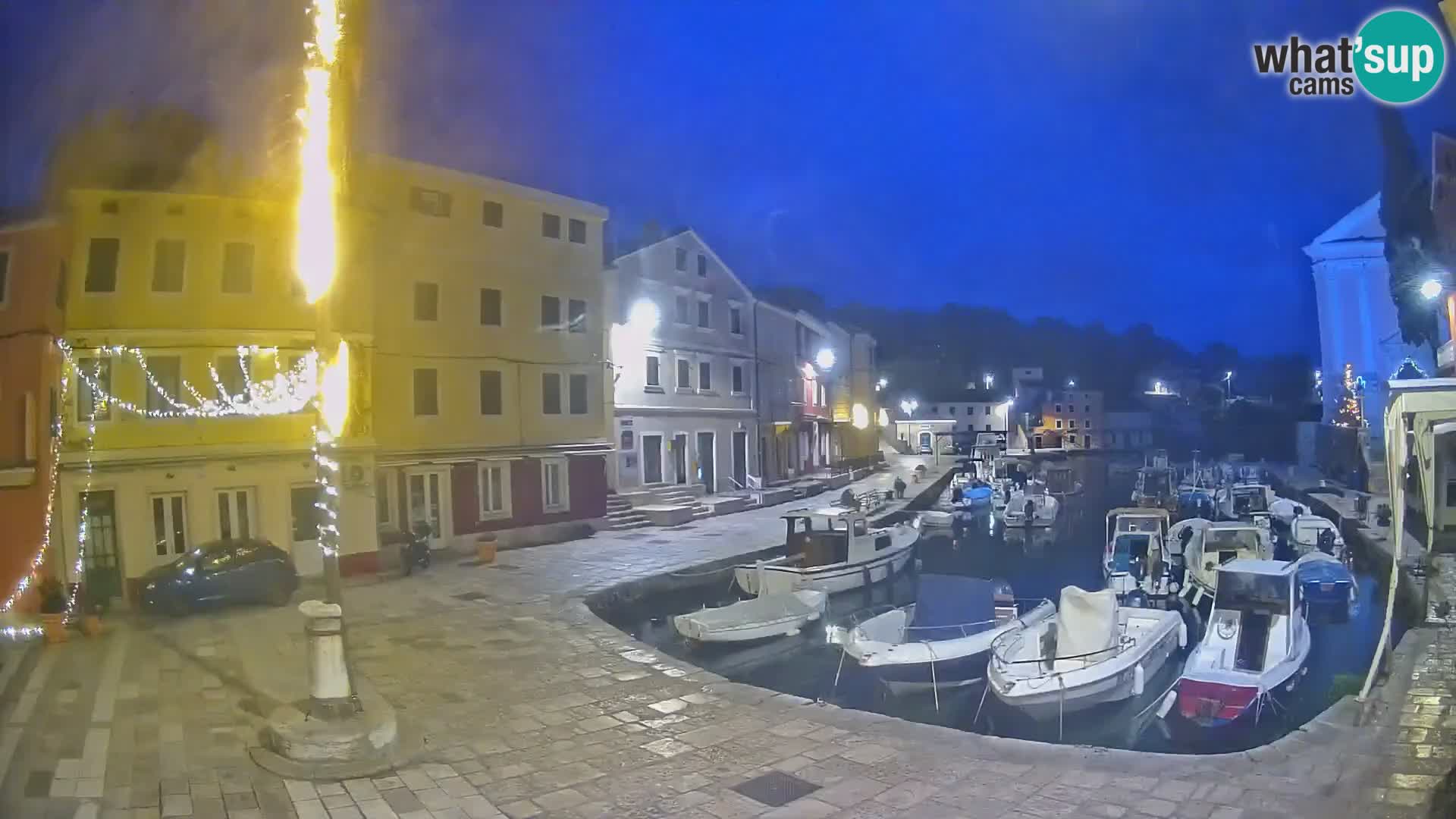 Webcam Live – The harbor of Veli Lošinj