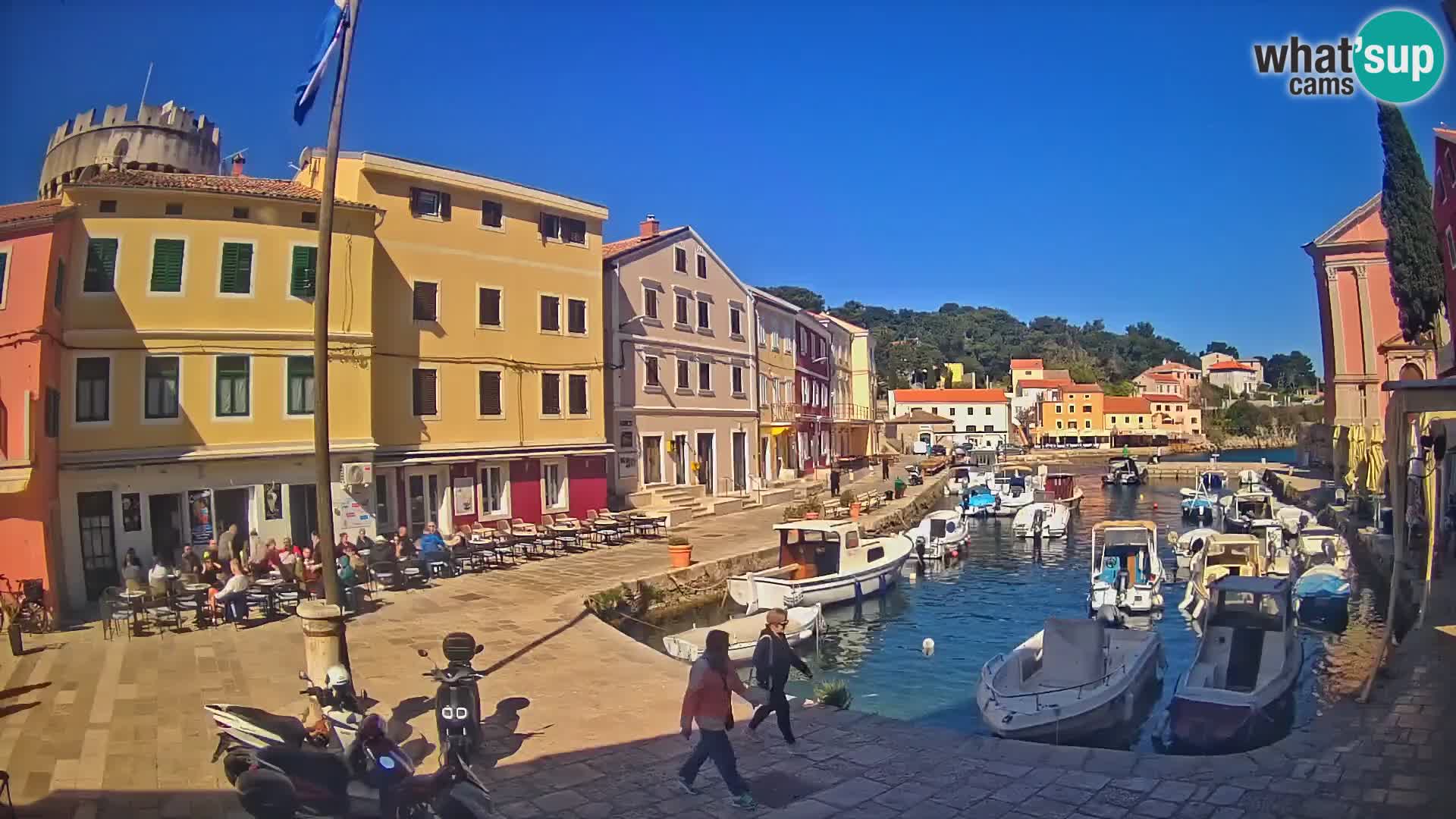 Webcam Live – The harbor of Veli Lošinj