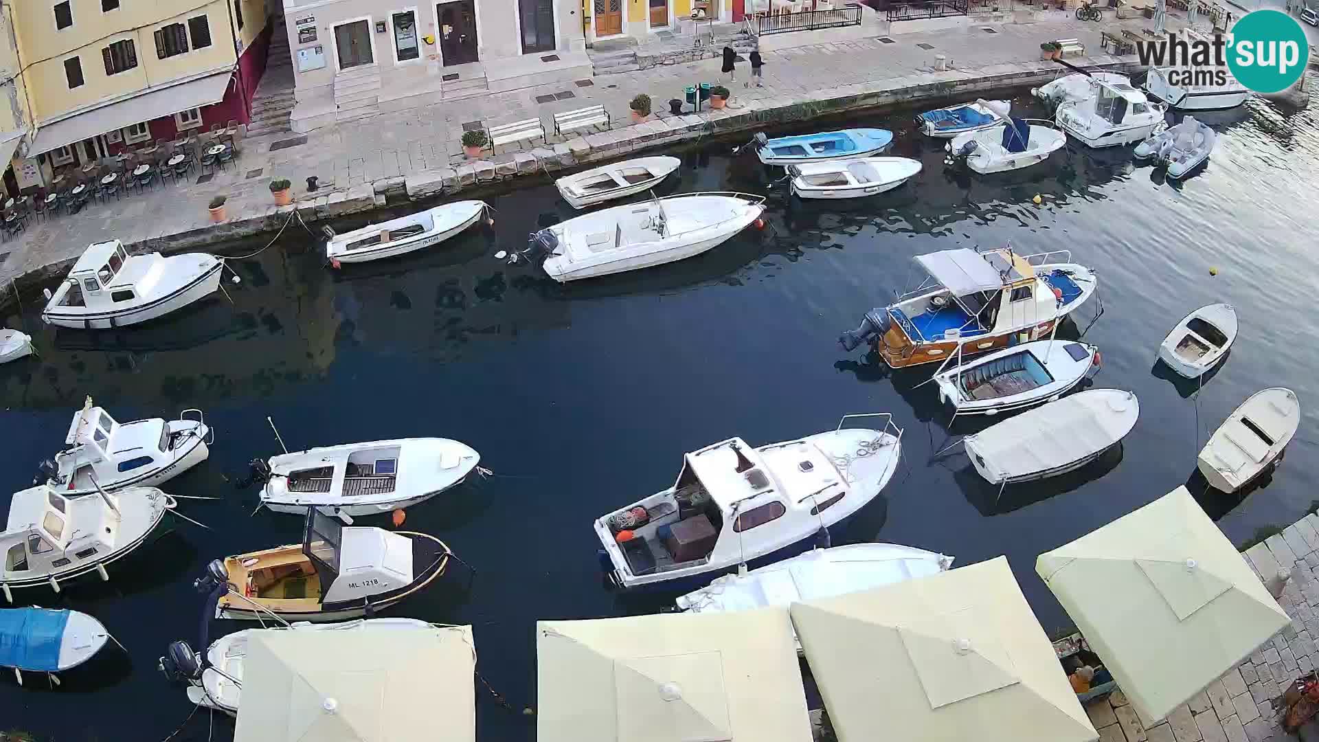 Veli Lošinj web kamera – trgič