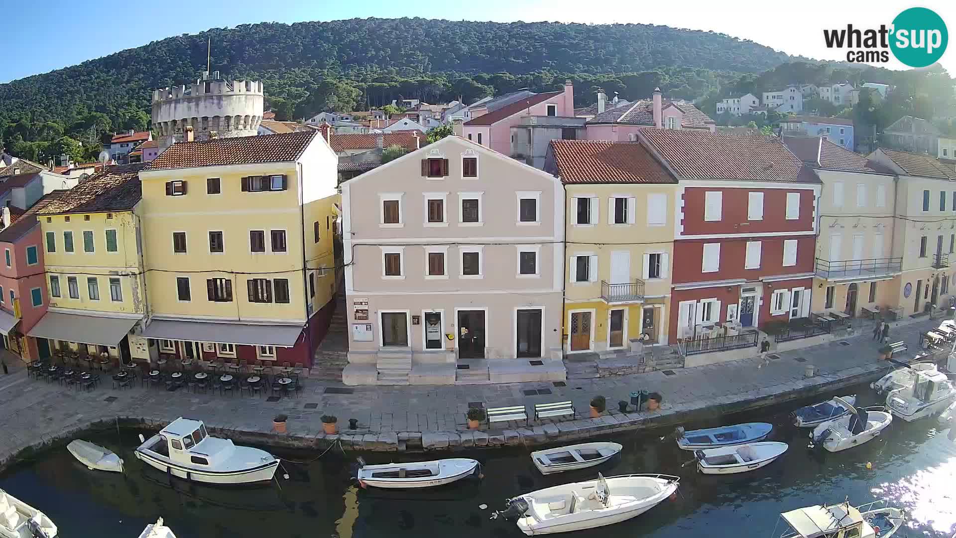 Veli Lošinj web kamera – trgič