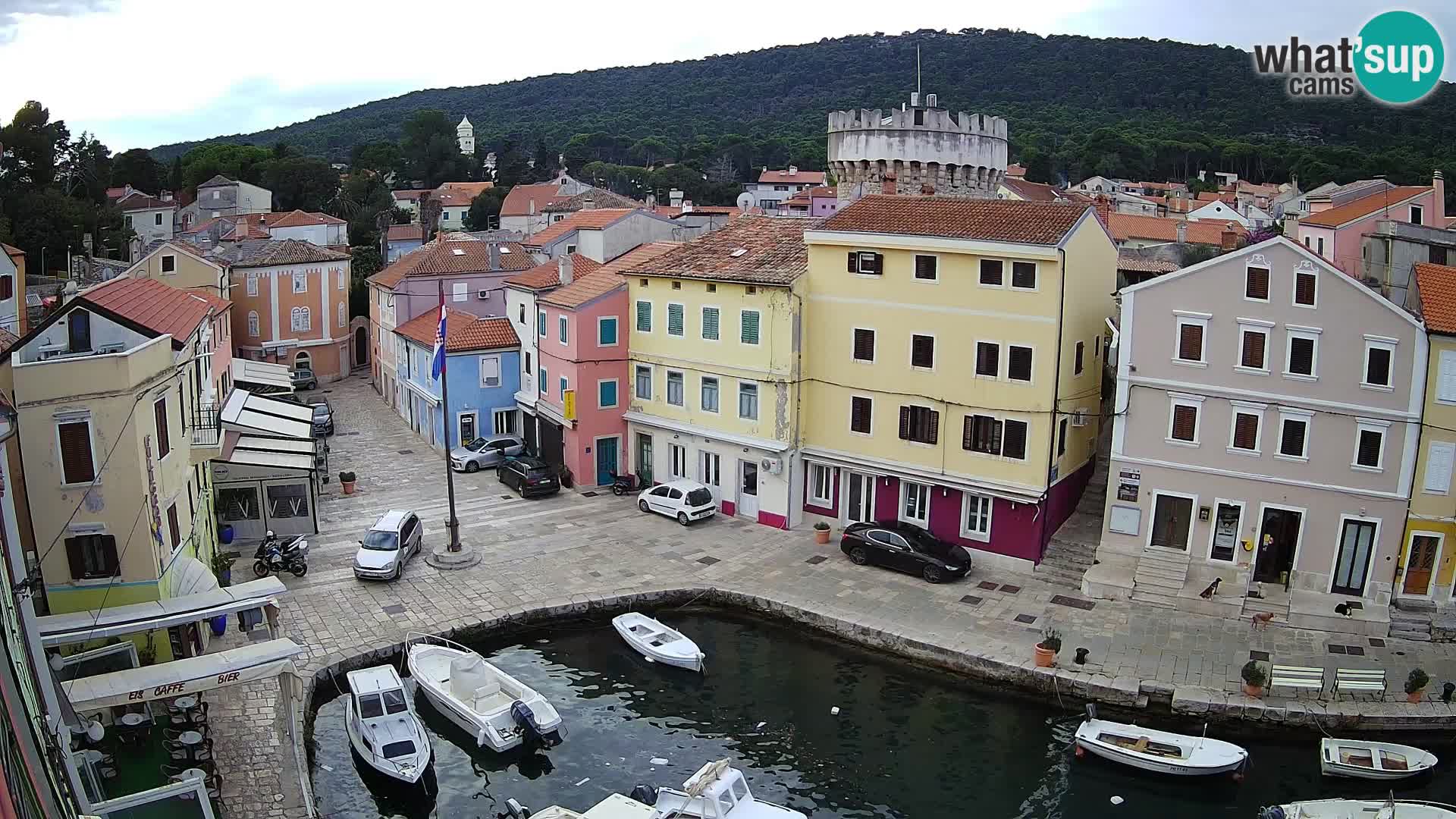 Veli Lošinj web kamera – trgič