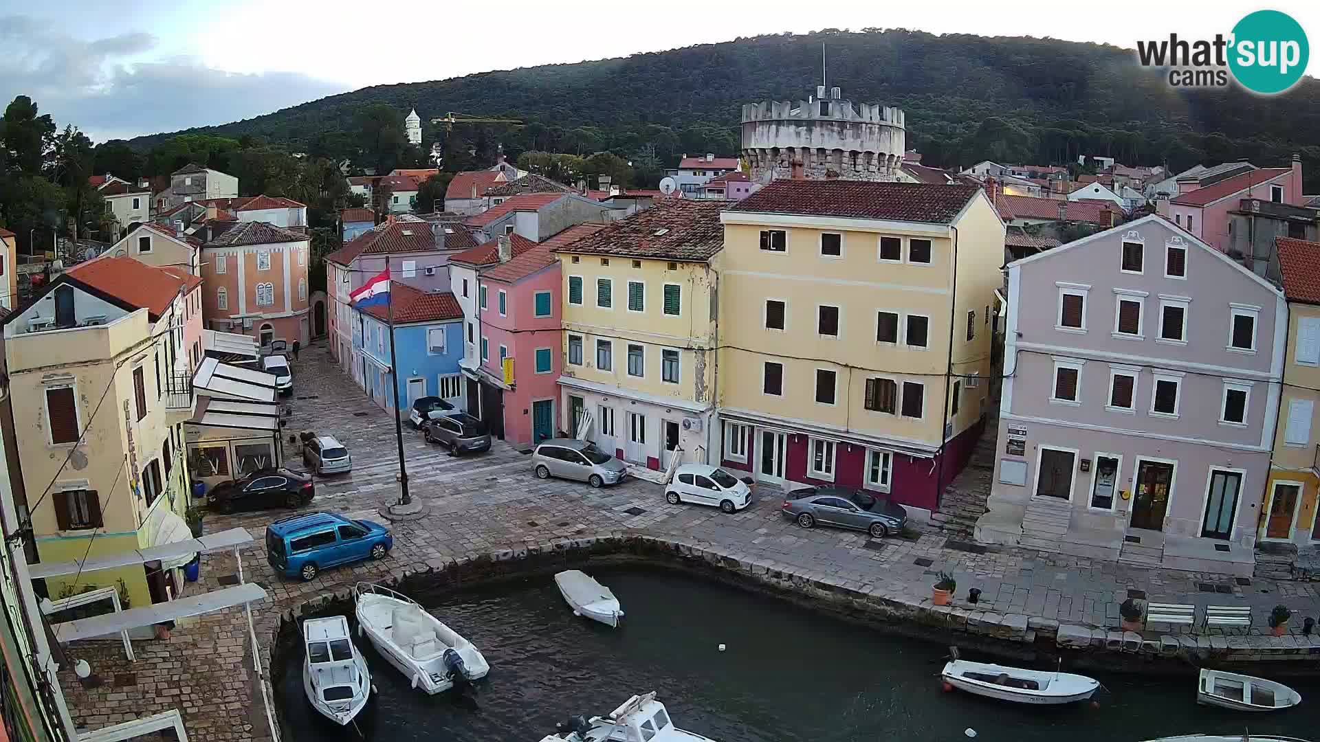 Veli Lošinj web kamera – trgič