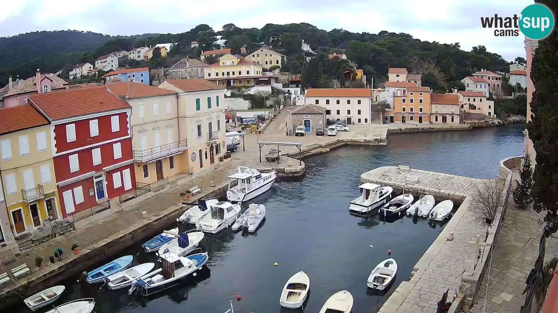 Veli Lošinj spletna kamera – trg