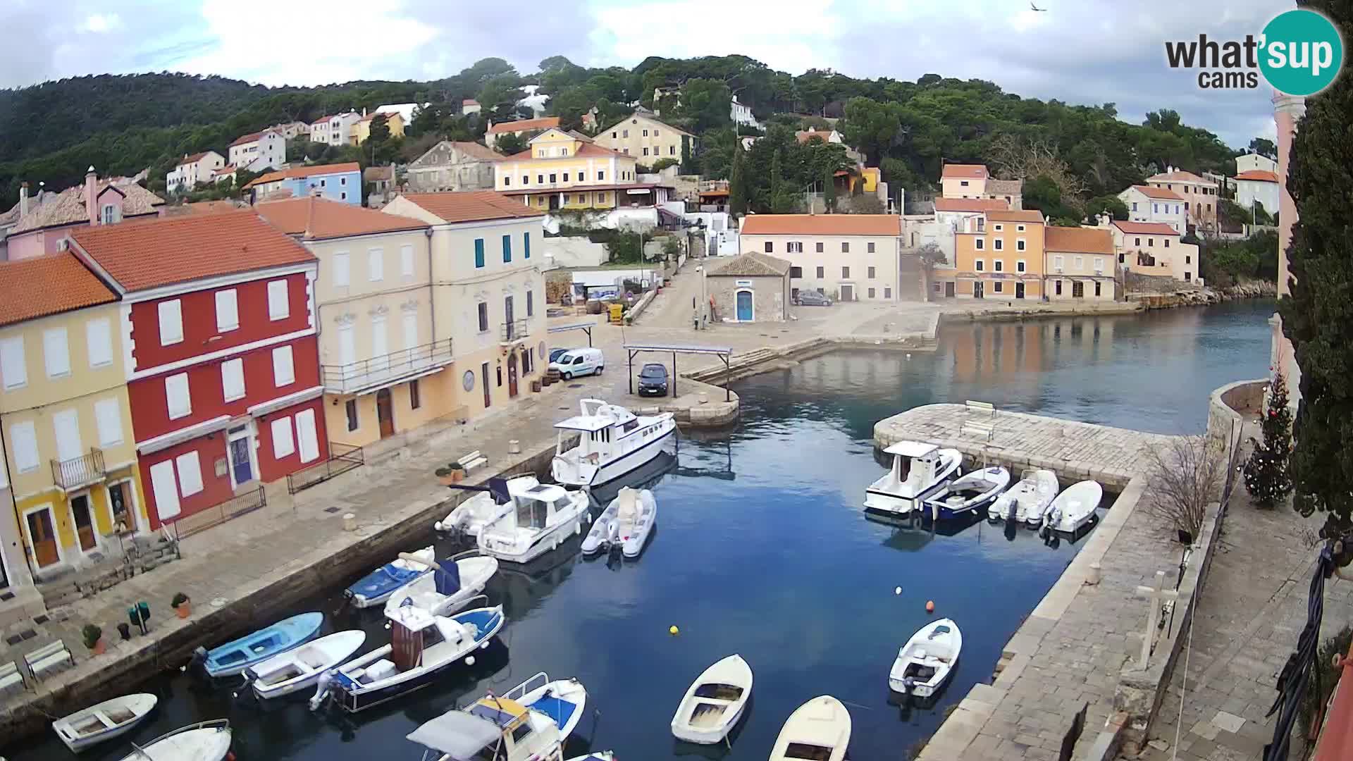 Veli Lošninj webcam – main square