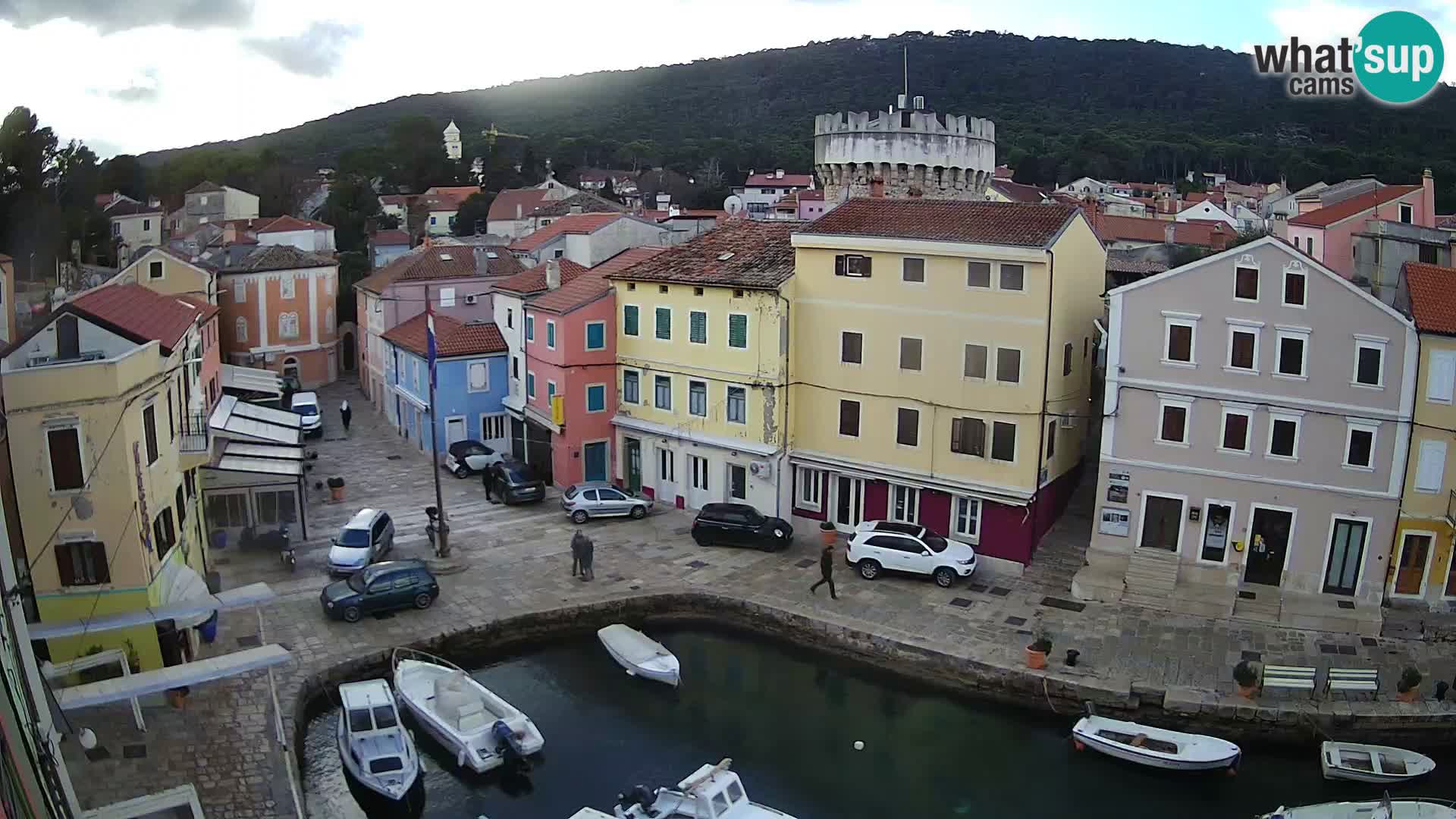 Veli Lošinj camera en vivo – plaza