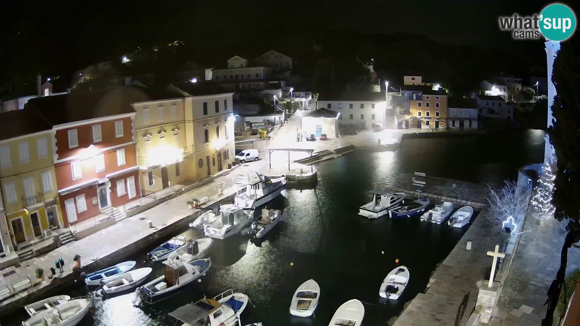 Veli Lošinj camera en vivo – plaza