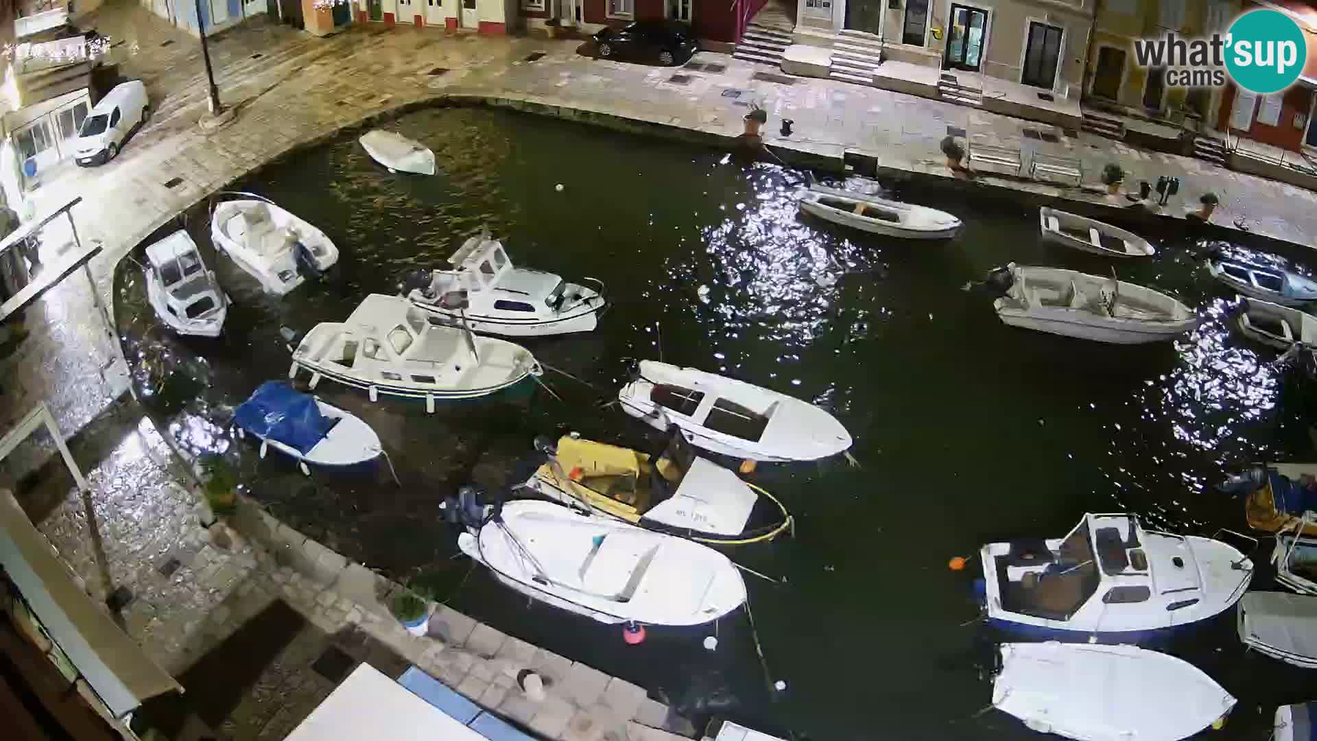 Veli Lošinj livecam – Carre