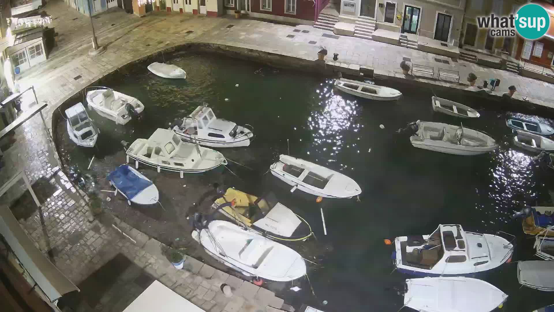 Veli Lošinj livecam – Carre