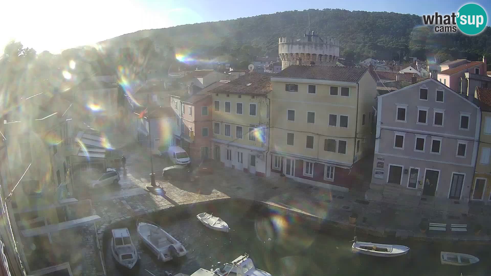 Veli Lošinj web kamera – trgič