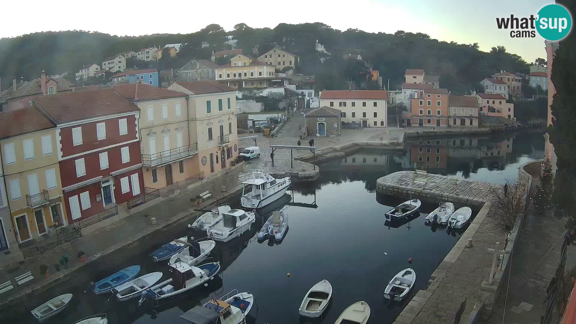 Lussingrande webcam – Piazzetta