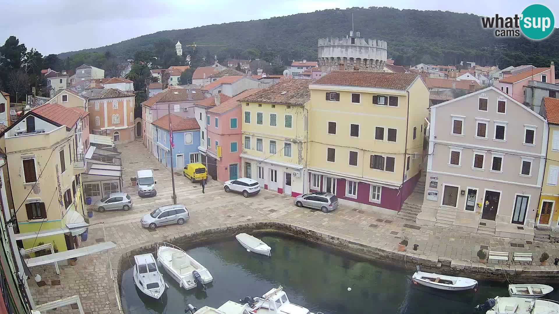 Veli Lošinj web kamera – trgič