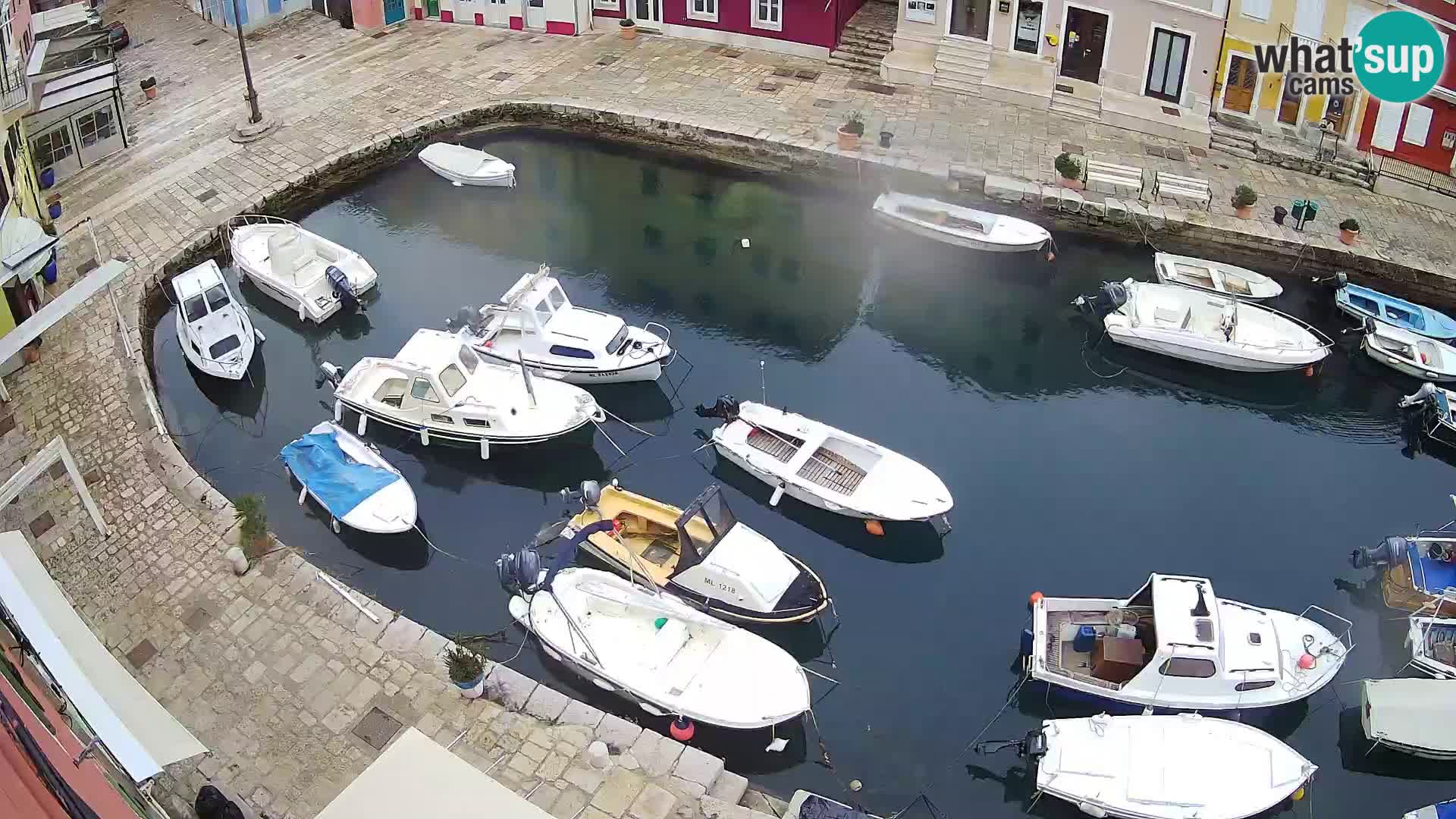 Veli Lošinj spletna kamera – trg