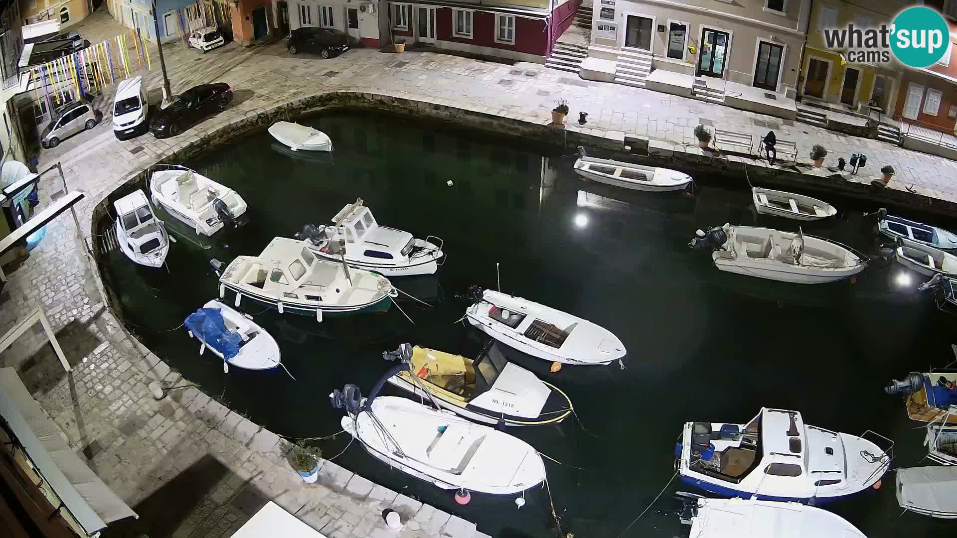 Veli Lošinj spletna kamera – trg