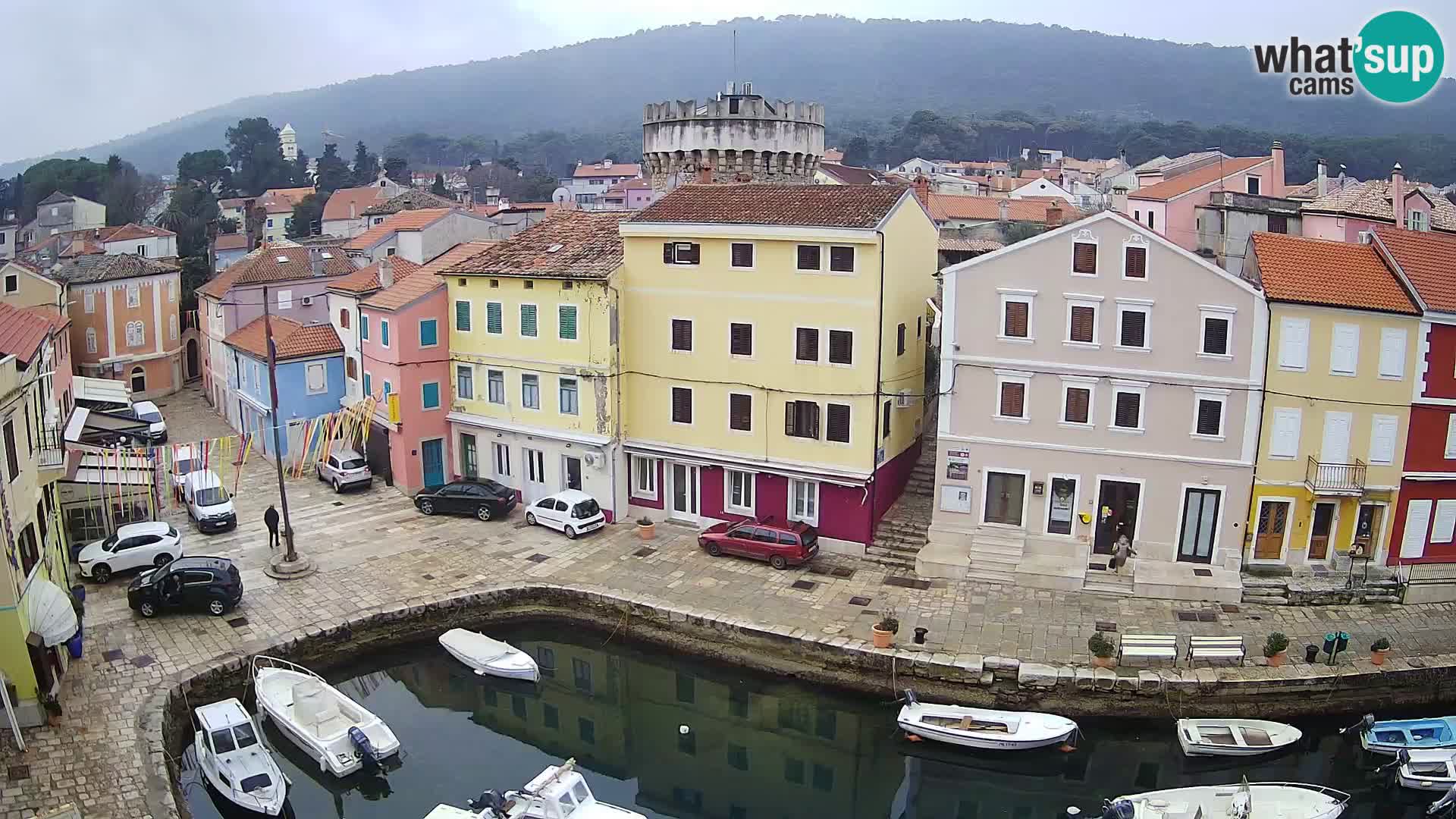 Veli Lošinj web kamera – trgič