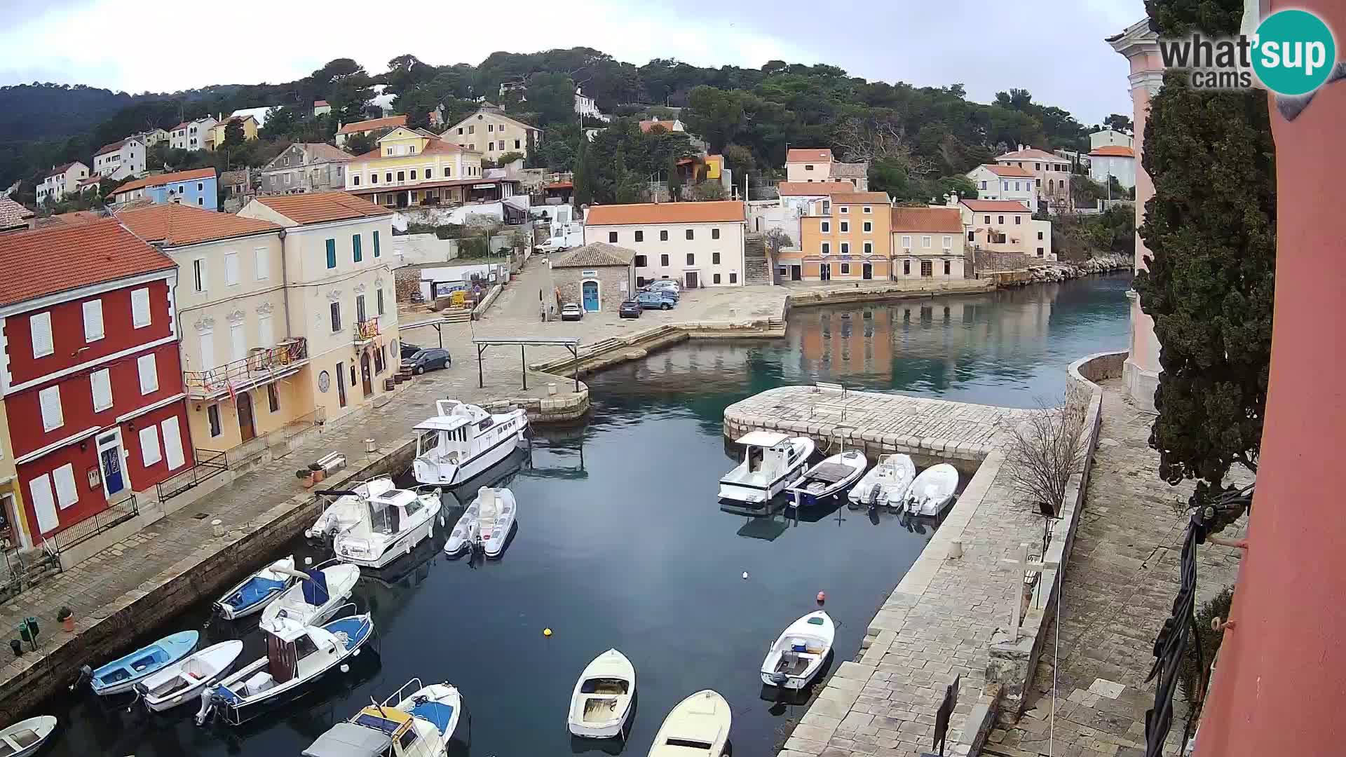 Veli Lošinj web kamera – trgič