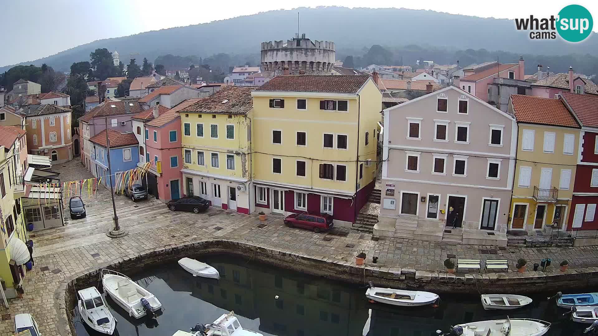 Veli Lošinj web kamera – trgič