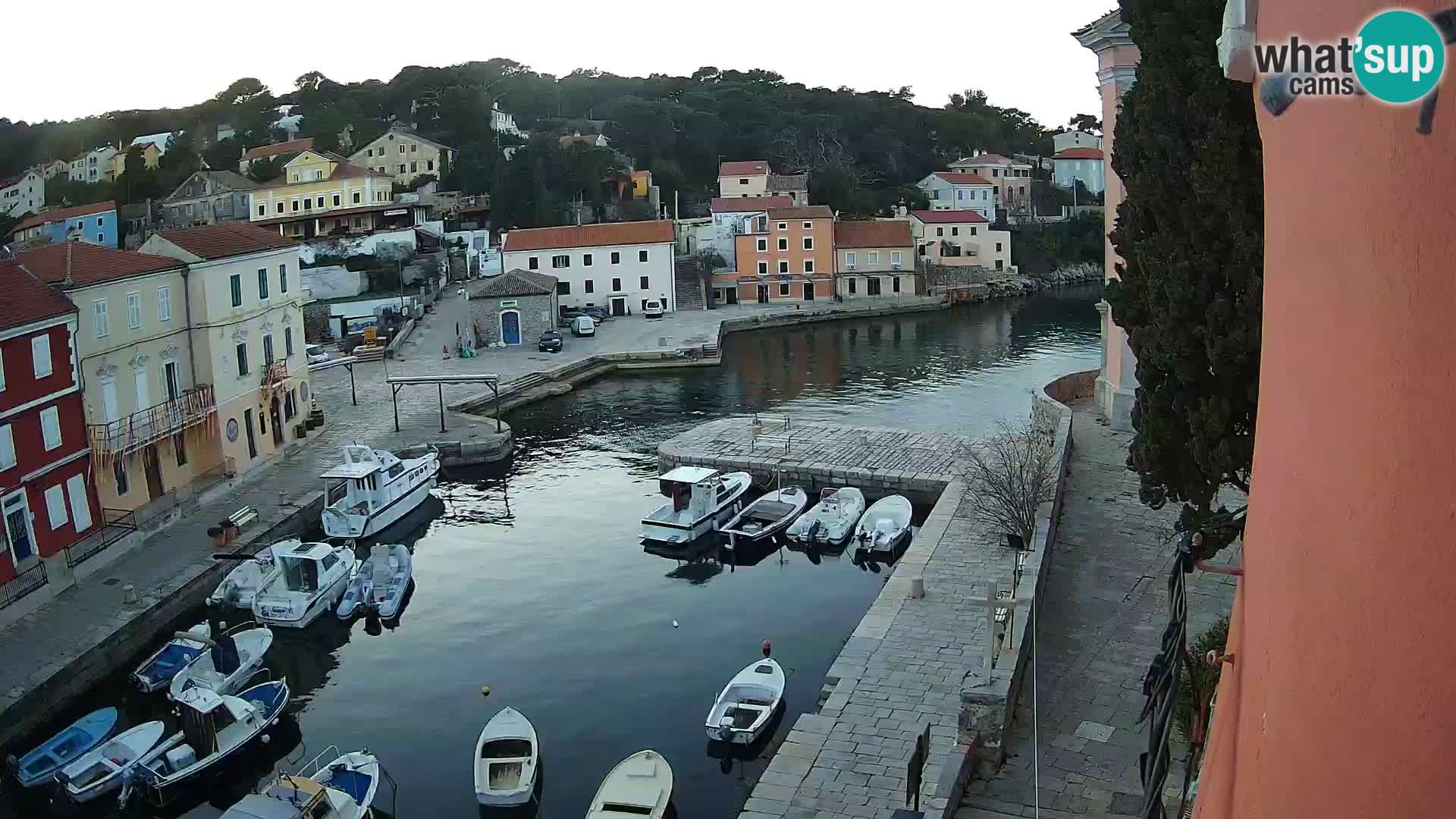 Veli Lošinj camera en vivo – plaza