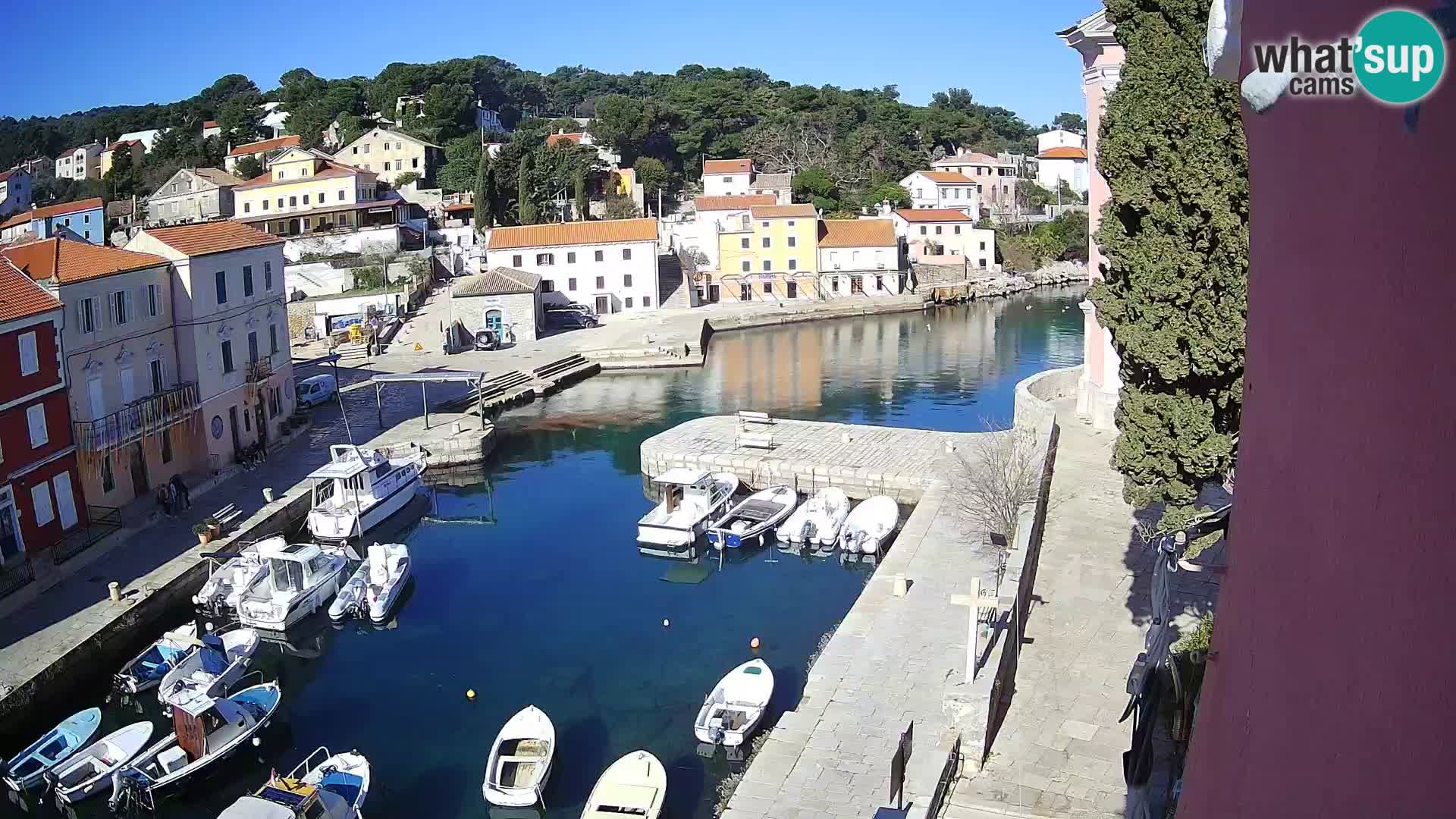 Veli Lošinj spletna kamera – trg