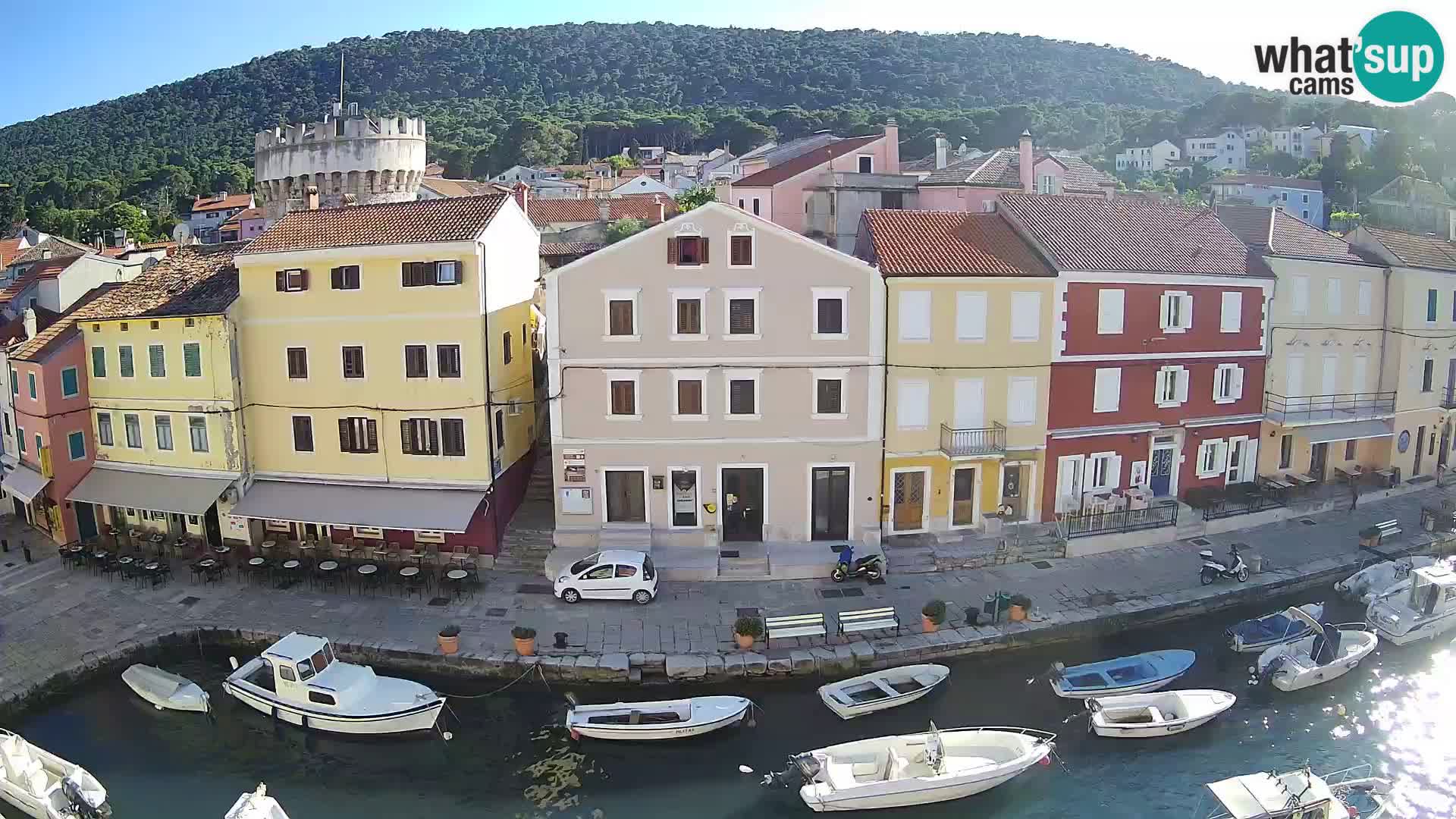 Veli Lošinj web kamera – trgič