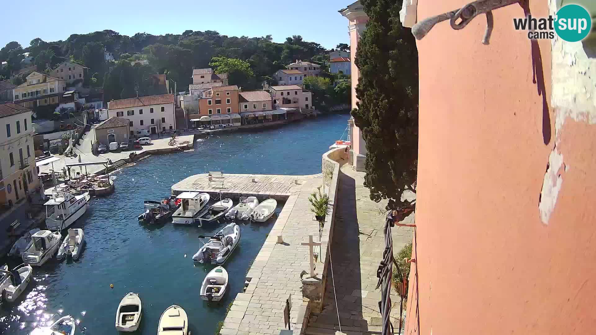 Veli Lošinj spletna kamera – trg