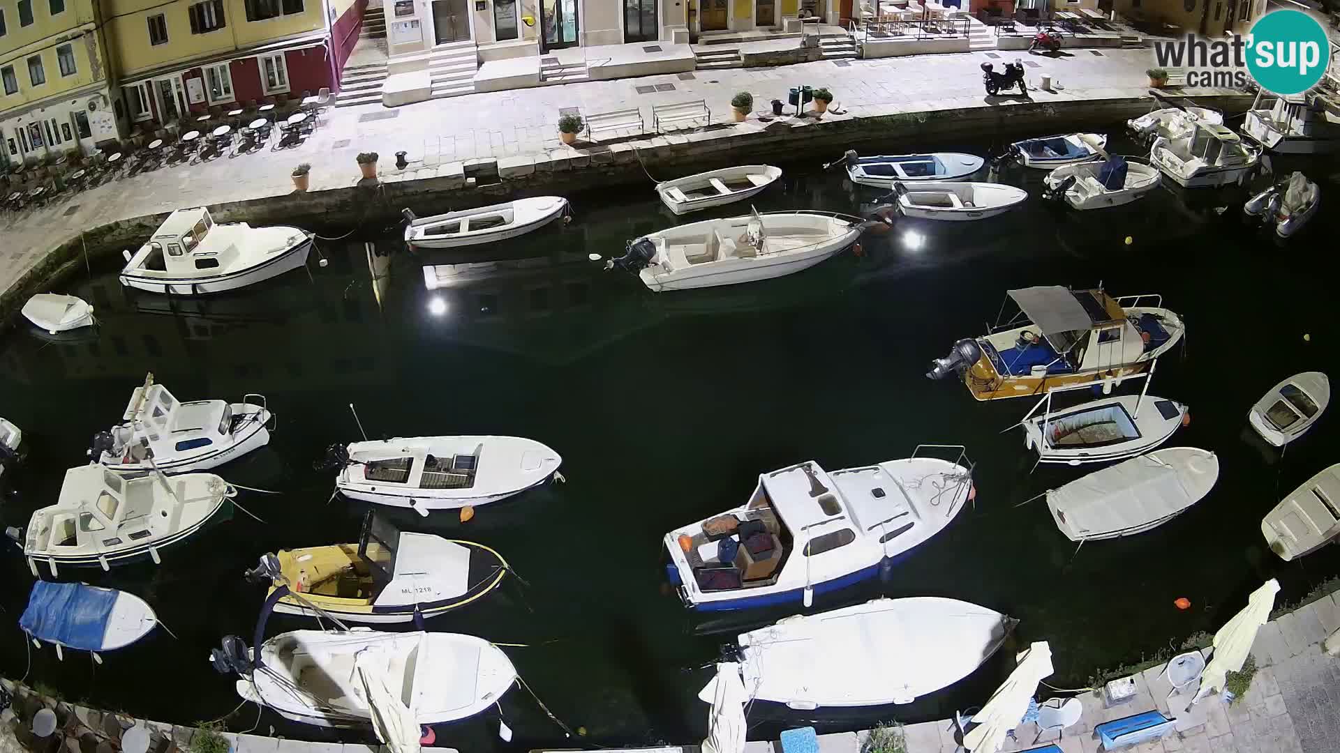Veli Lošinj spletna kamera – trg