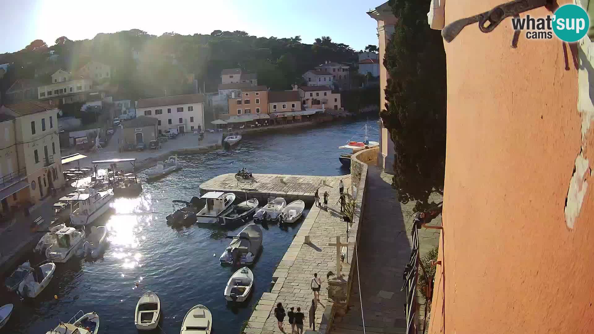 Veli Lošinj camera en vivo – plaza