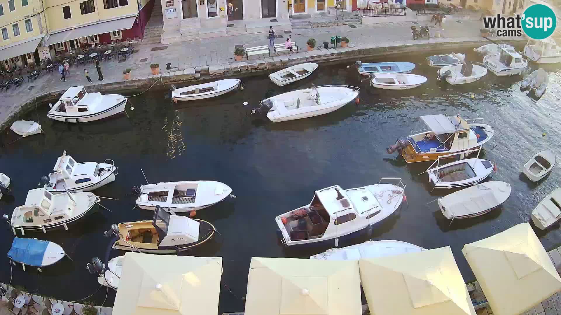 Veli Lošinj web kamera – trgič