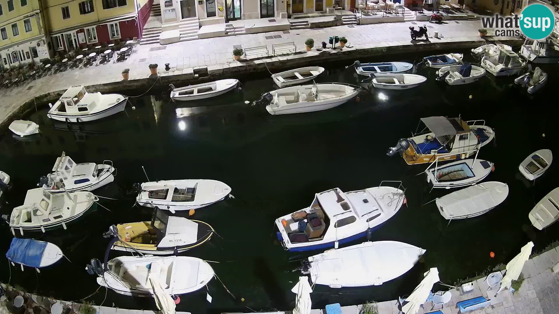 Veli Lošinj spletna kamera – trg