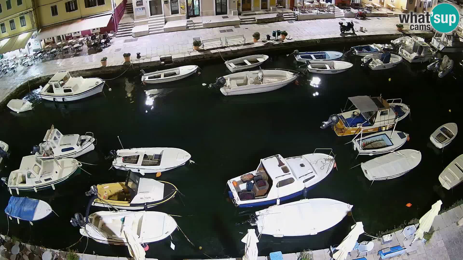 Veli Lošinj camera en vivo – plaza