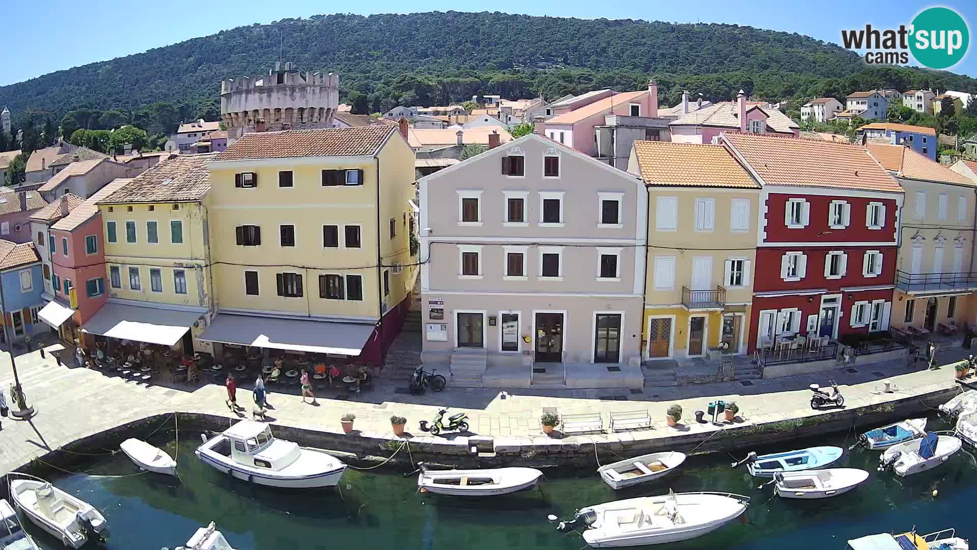 Veli Lošinj web kamera – trgič