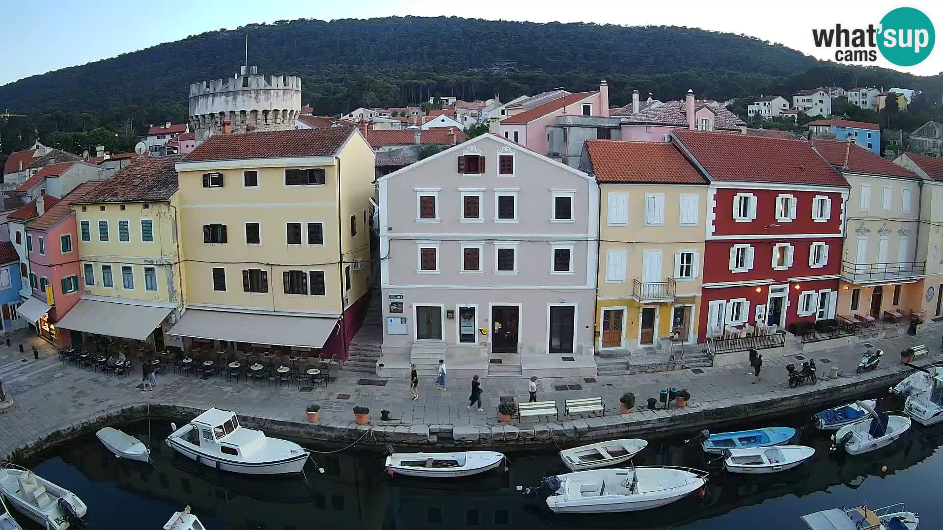 Veli Lošinj web kamera – trgič