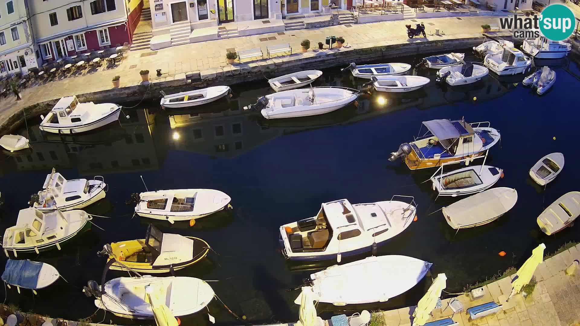 Veli Lošinj web kamera – trgič