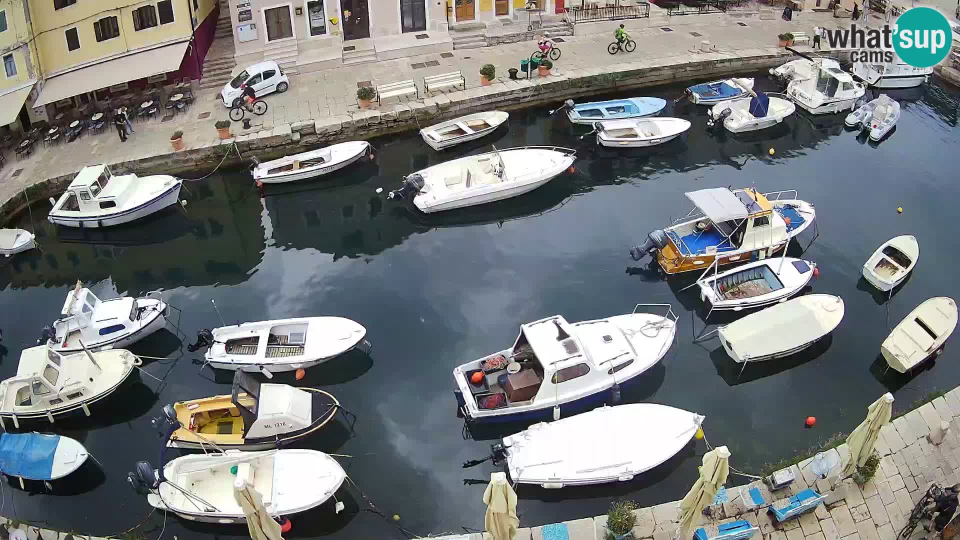 Veli Lošinj spletna kamera – trg