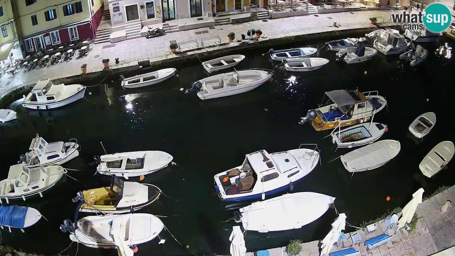 Veli Lošinj web kamera – trgič