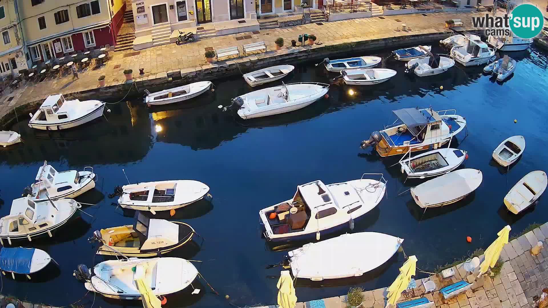 Veli Lošinj spletna kamera – trg