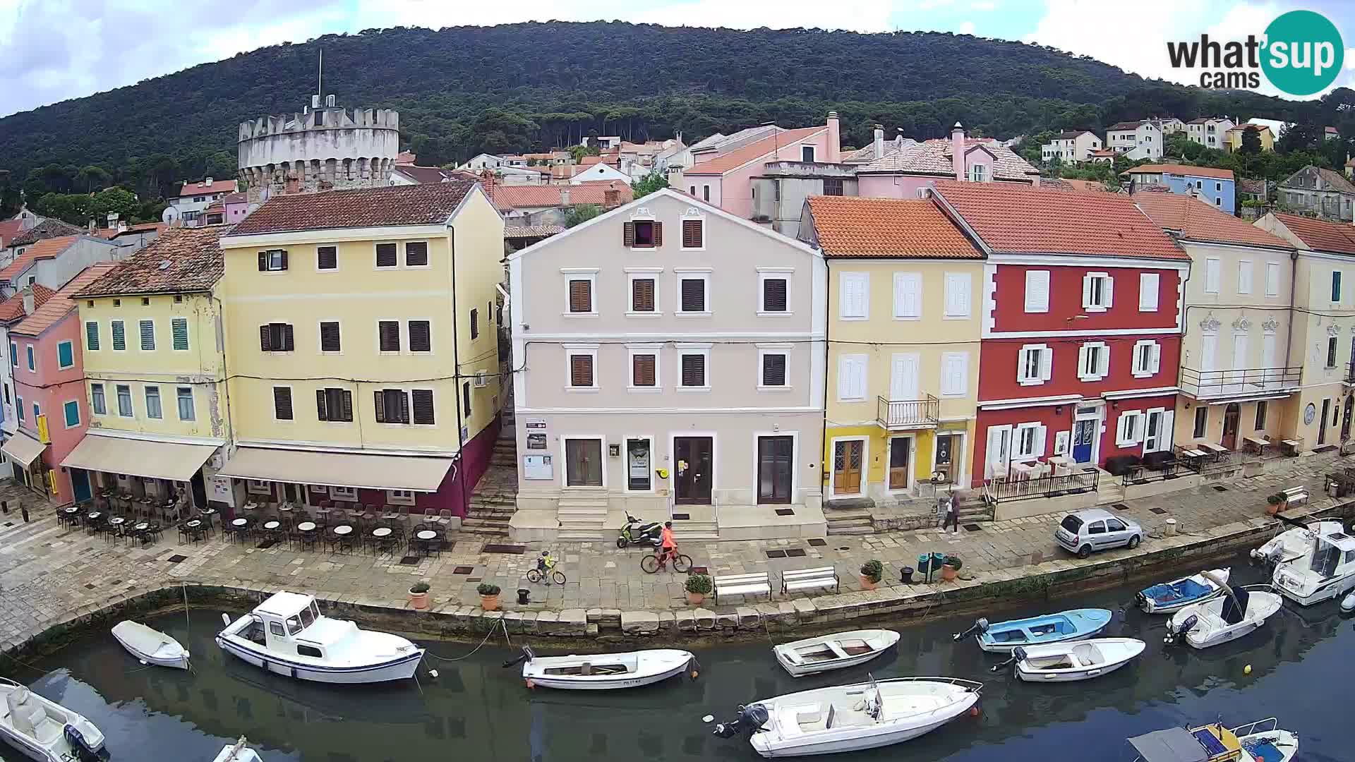 Veli Lošinj spletna kamera – trg