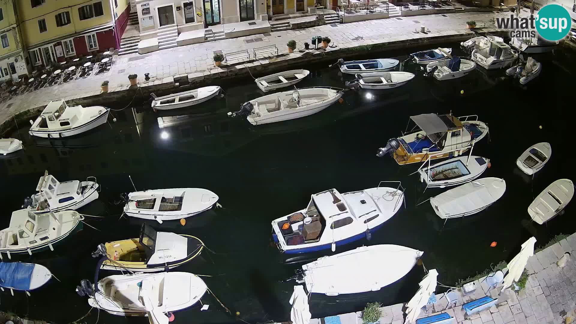 Veli Lošinj spletna kamera – trg