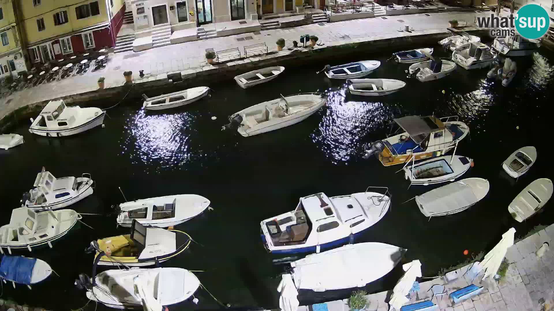 Veli Lošinj spletna kamera – trg