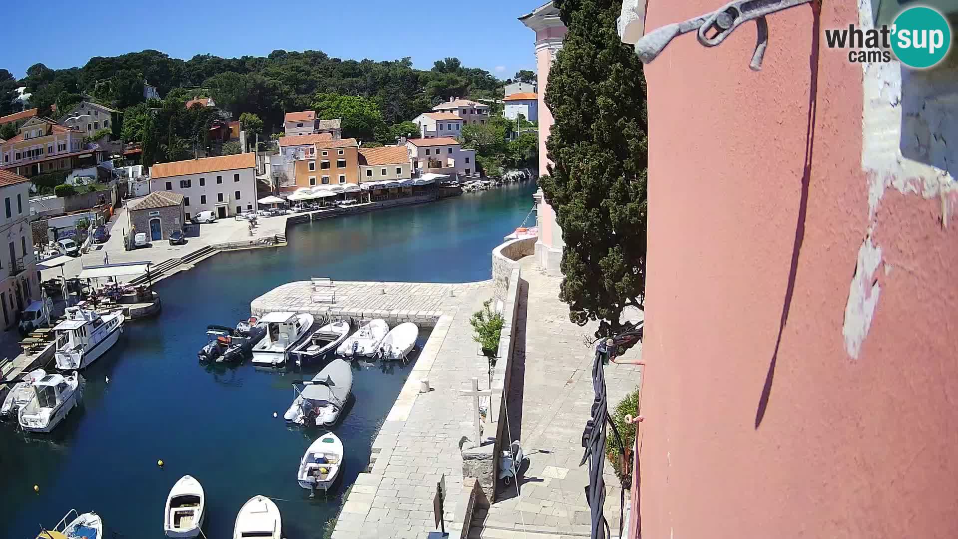 Veli Lošninj webcam – main square