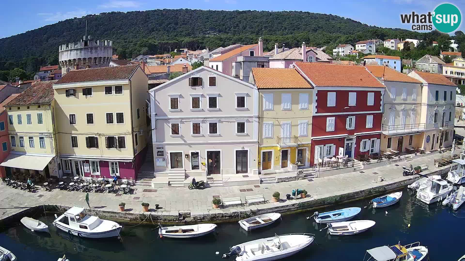 Veli Lošinj web kamera – trgič