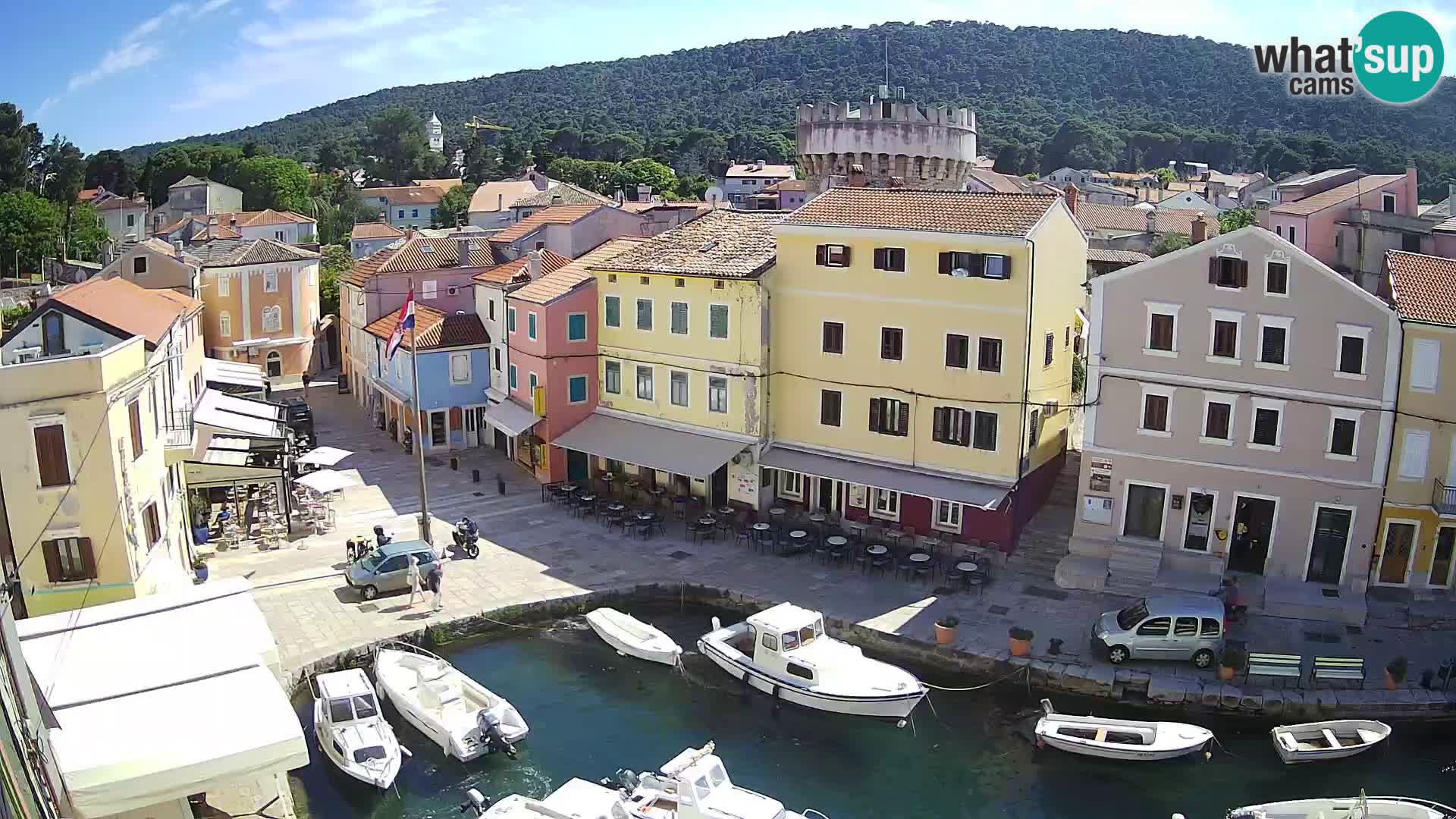 Veli Lošinj web kamera – trgič