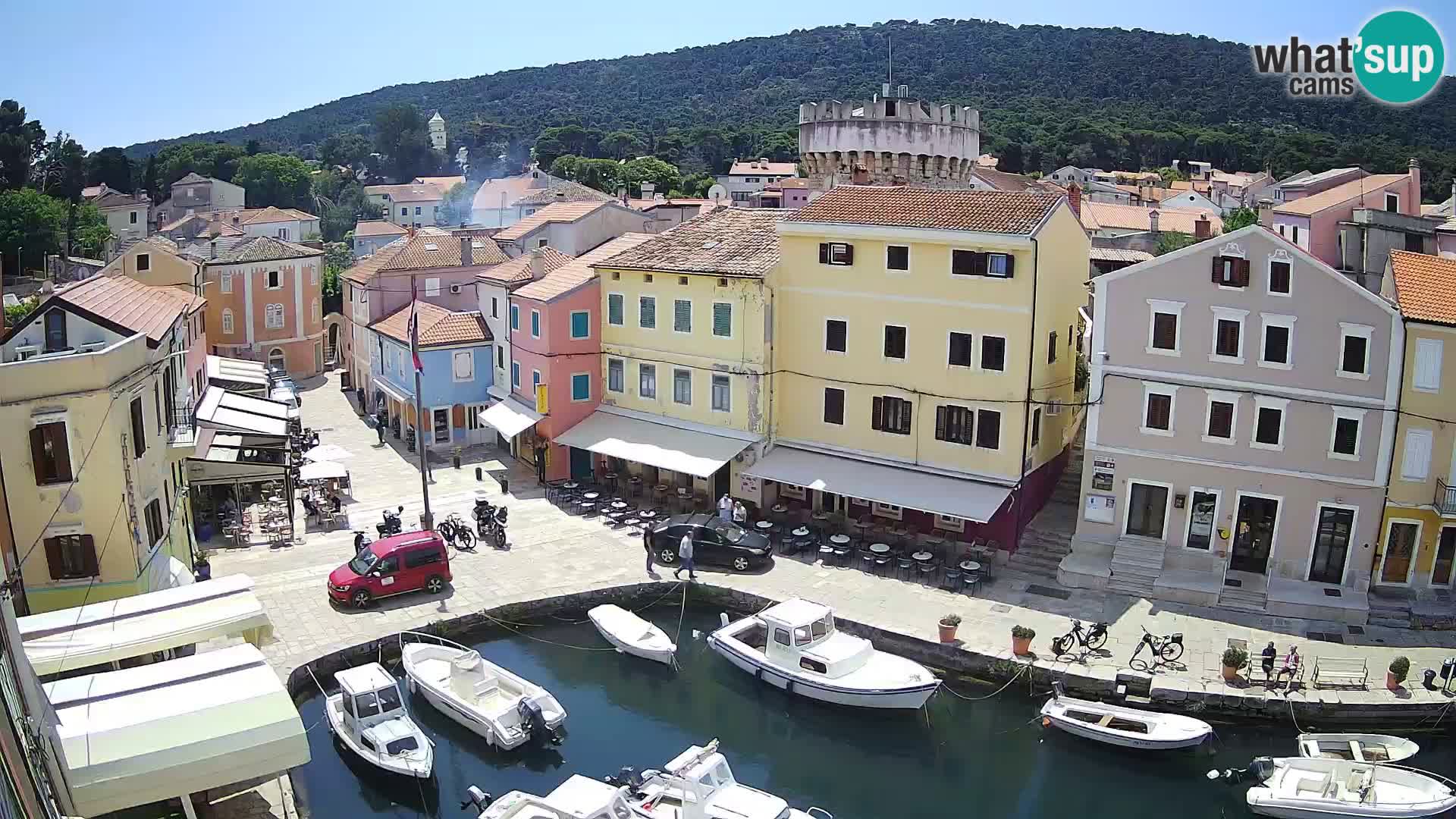 Veli Lošinj web kamera – trgič
