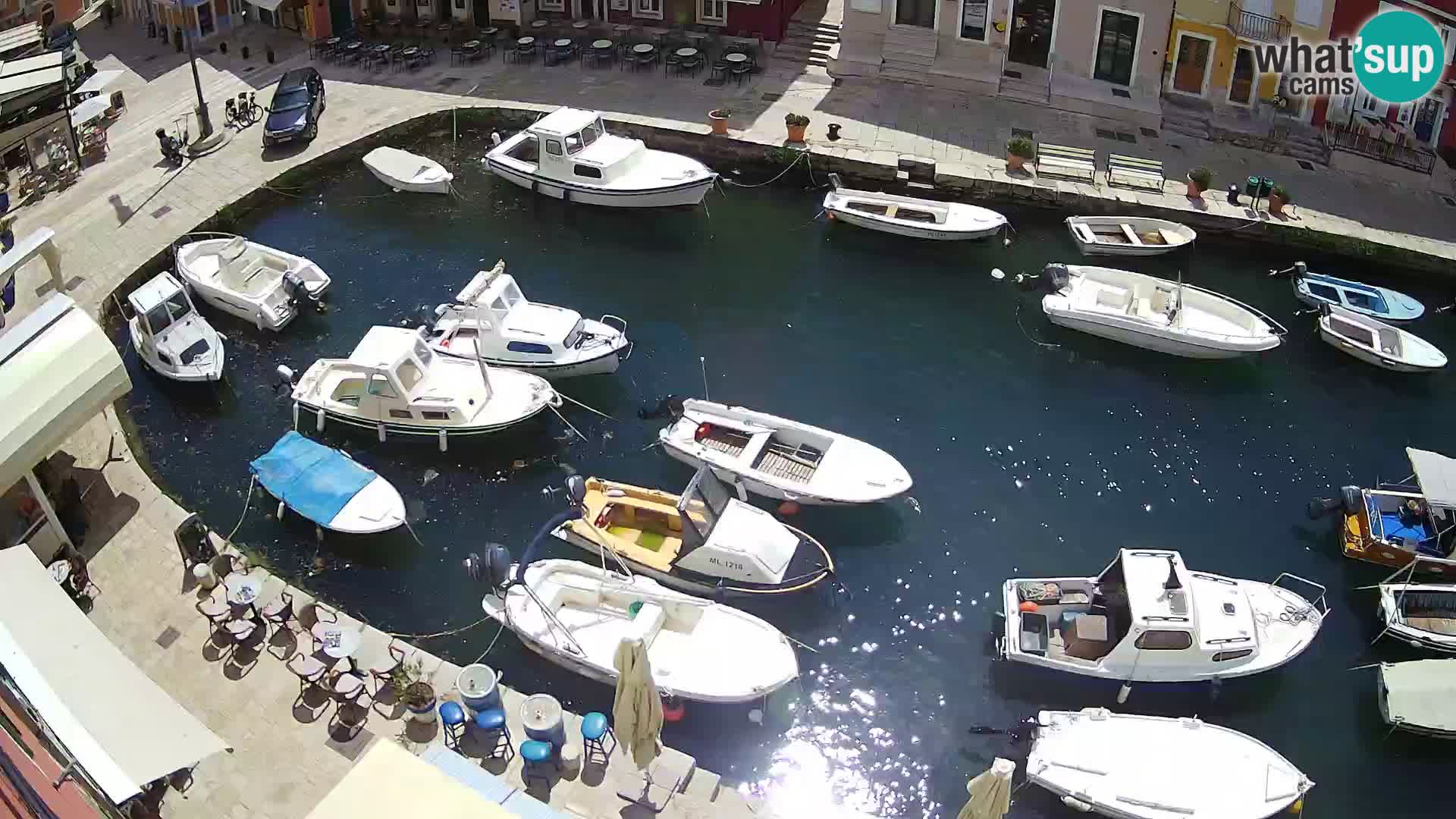 Veli Lošinj spletna kamera – trg