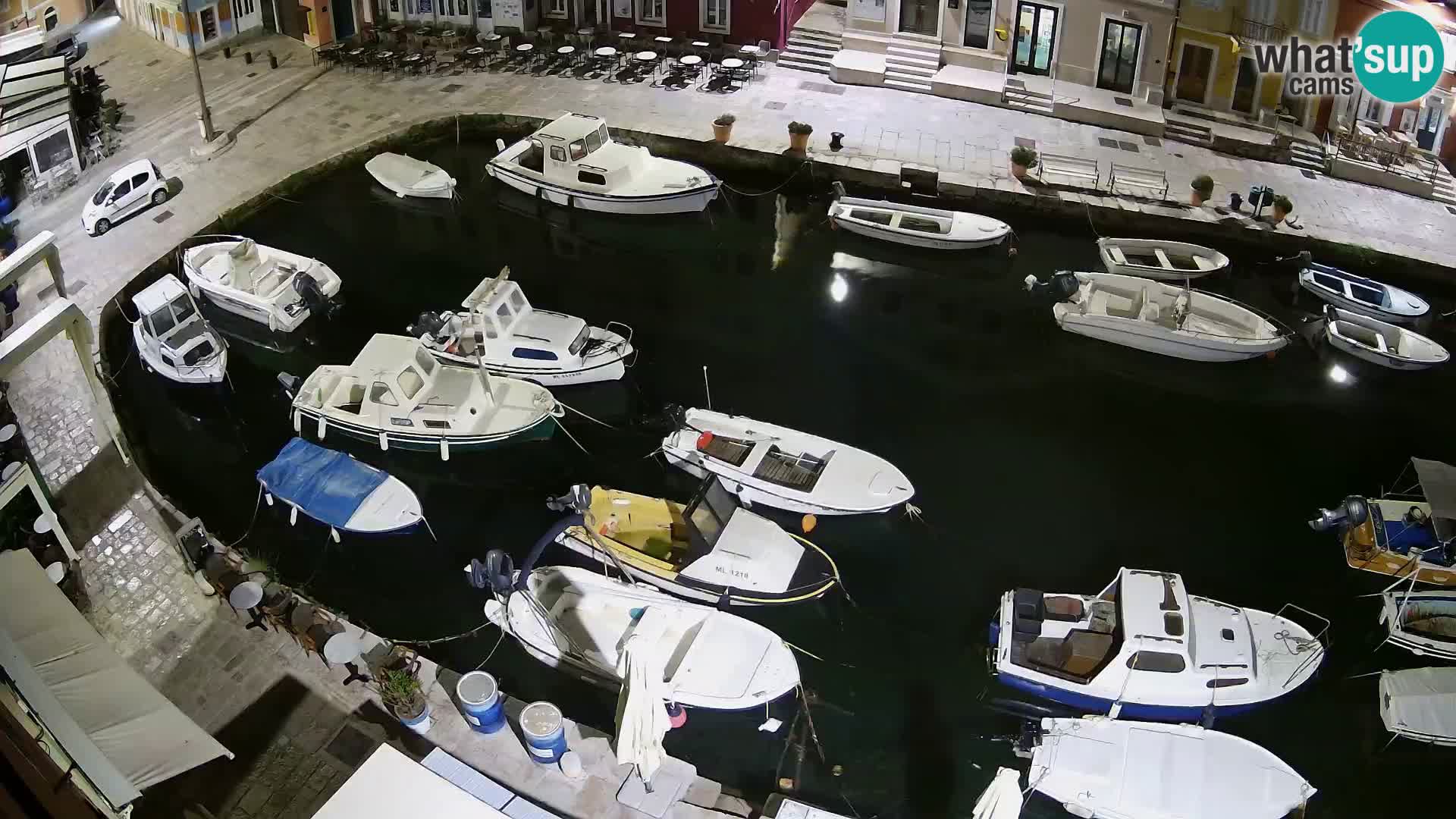 Veli Lošinj web kamera – trgič