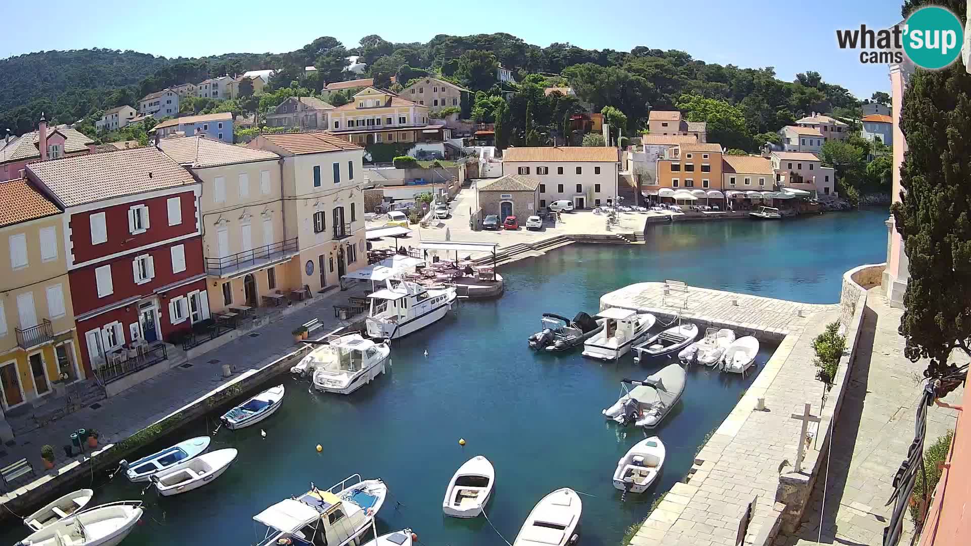 Veli Lošinj spletna kamera – trg